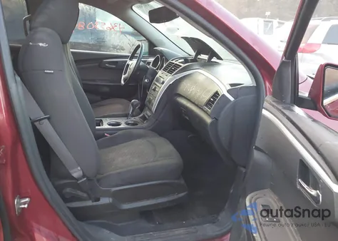 2010 Chevrolet Traverse Lt z USA, uszkodzony, nr VIN 1GNLRFED9AJ201447